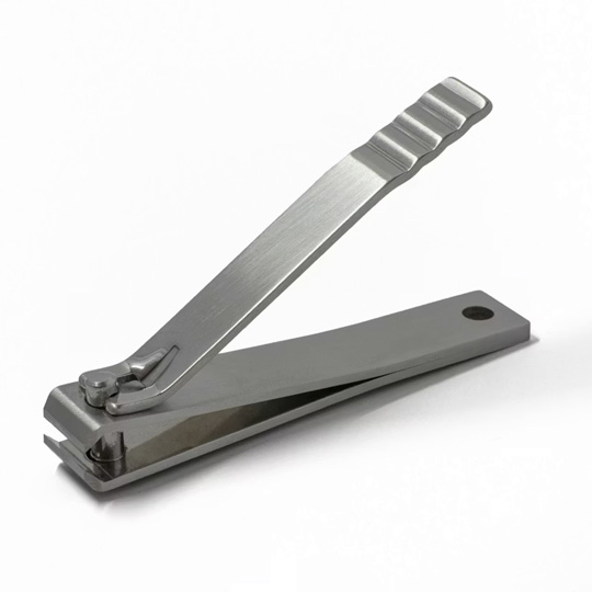 <br><audio controls src='/audio/clipper.mp3'></audio><br>Sound of nail clippers being used.<br>Jordan. B (2019). nail clipper. Unsplash. https://unsplash.com/photos/gray-nail-clipper-7Mo838geKCQ